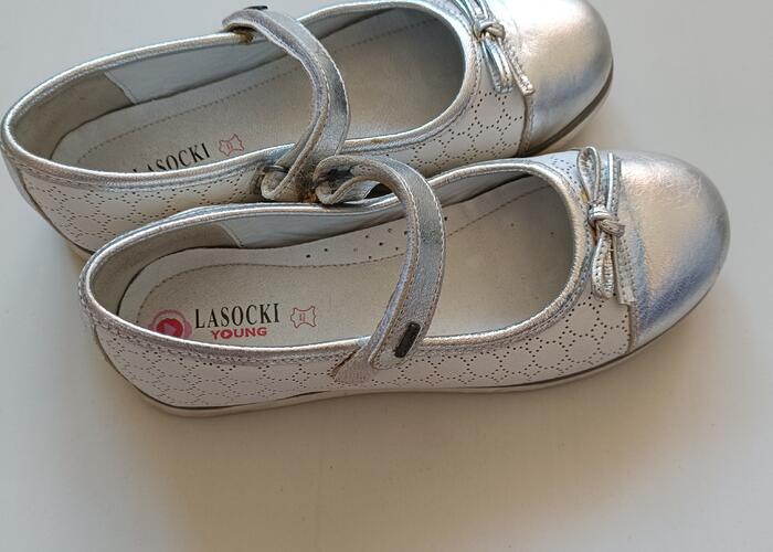 Grajewo ogłoszenia: Sprzedam buciki widoczne na zdjęciu, skórzane Lasocki, rozmiar 35.